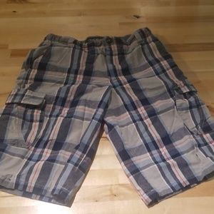 Boys CHEROKEE plaid cargo shorts size 14